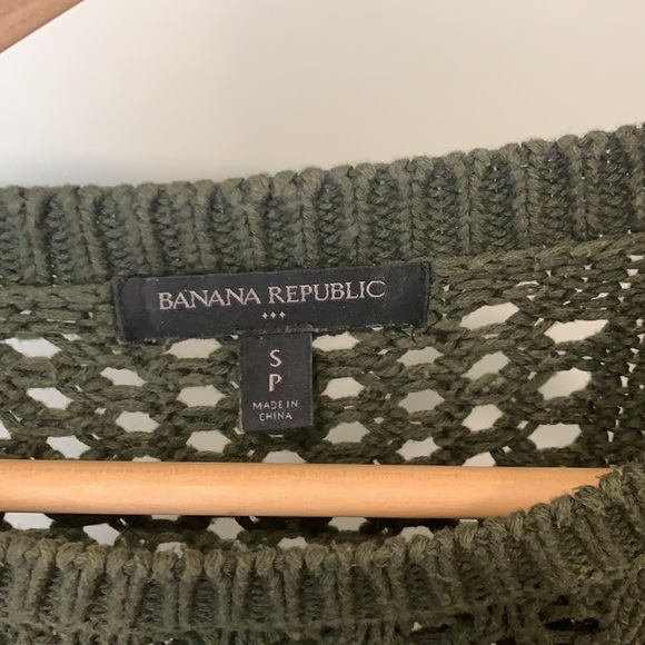 Banana Republic knit sweater - Picture 2 of 3